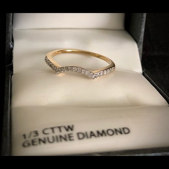 1/3 CCTW genuine diamond 10k Yellow Gold ring 💍 - Picture 4 of 4